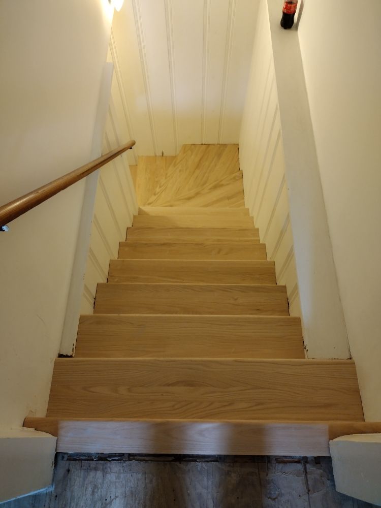 Slide of Dani Handyman Remodeling Service