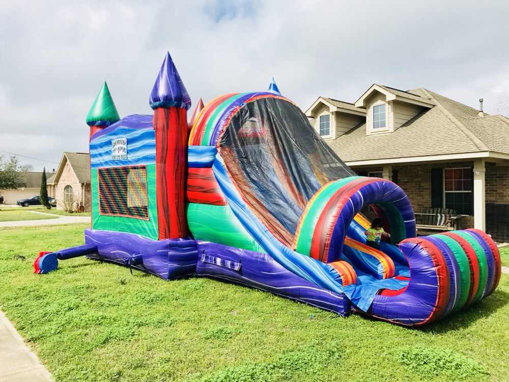 LAKE HOUSTON PARTY HOPPERS Updated October 2024 21 Photos & 15