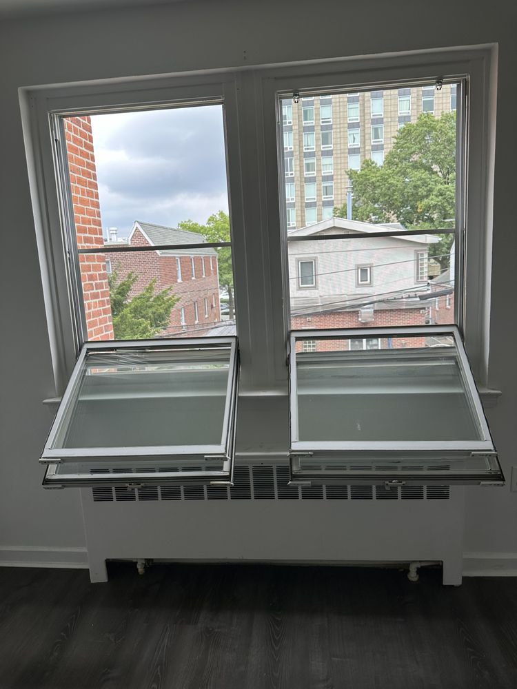 Slide of Handyman & Cleaning Services