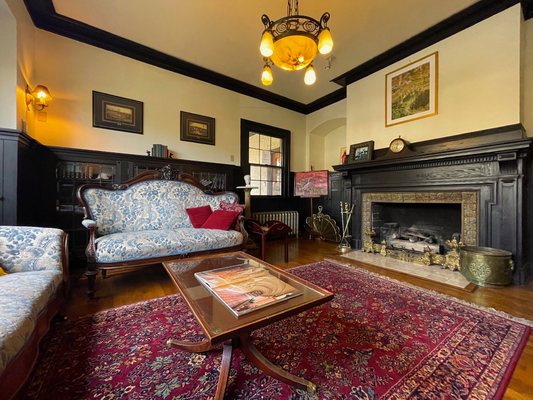 The Bacon Mansion Bed and Breakfast by null