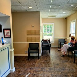 Farrey Family Dentistry - Lobby