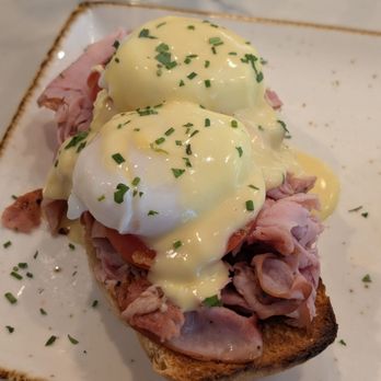First Watch - Classic benedict - Breakfast & Brunch Near Me - North Charleston, South Carolina First Watch - Classic benedict - Breakfast & Brunch Near Me - North Charleston, South Carolina