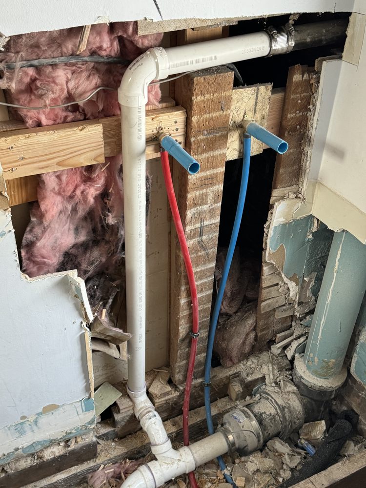 Slide of Luxe Plumbing