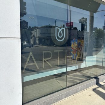 Artha - Cryotherapy Near Me - Studio City, California
