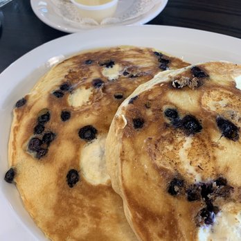 Le Peep - Aksarben Pointe - Lemon ricotta pancakes - Breakfast & Brunch Near Me - Omaha, Nebraska Le Peep - Aksarben Pointe - Lemon ricotta pancakes - Breakfast & Brunch Near Me - Omaha, Nebraska