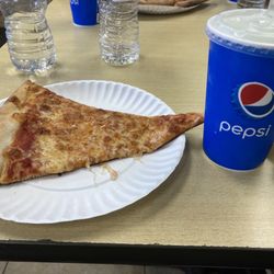 Pizza and lemonade