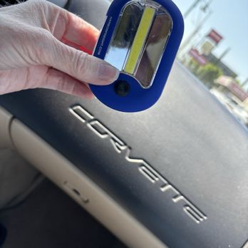 Harbor Freight Tools - Hey! It won't stick to my car! Lol. - Hardware Stores Near Me - Fresno, California