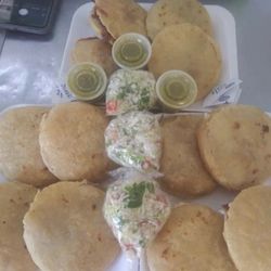 Tacos Y Gorditas Hugo's - Gorditas -made to order