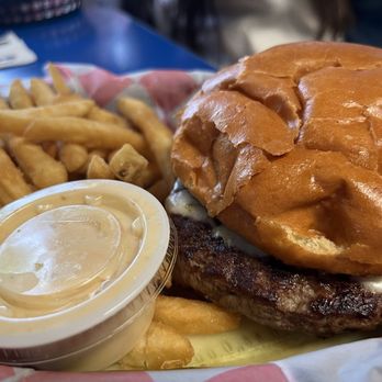 Betty's Pies - Flood Bay Burger - Desserts Near Me - Two Harbors, Minnesota