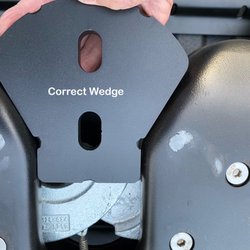 Totally Trucks - Wedge prevents pivot at the fifth-wheel hitch jaws