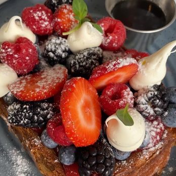 Bachour - French toast - Bakeries Near Me - Coral Gables, Florida