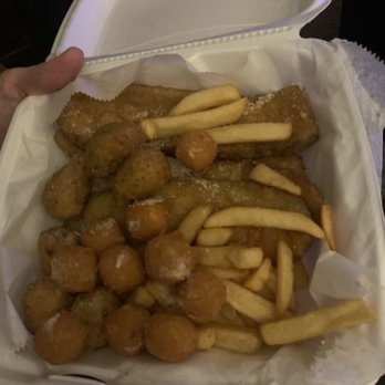 Talerico's Bar & Grill - fries, zucchini boats, and pepperjack cheese balls (app sampler) - Bars Near Me - Ambridge, Pennsylvania