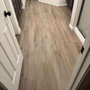 Affordable Flooring & More - Main bathroom - Flooring Near Me - Las Vegas, Nevada Affordable Flooring & More - Main bathroom - Flooring Near Me - Las Vegas, Nevada