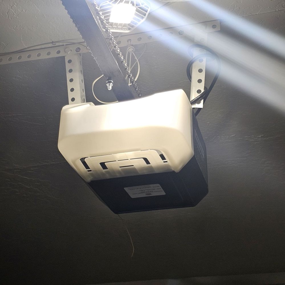 Ramirez’s Discount Garage Doors - Garage Door Services Near Me - Buckeye, Arizona