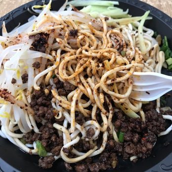 White Bear - 擔擔麵。不好吃耶。noodles too soft. Not sure if it's supposed to taste like that but not to my liking - Chinese Near Me - Flushing, New York White Bear - 擔擔麵。不好吃耶。noodles too soft. Not sure if it's supposed to taste like that but not to my liking - Chinese Near Me - Flushing, New York