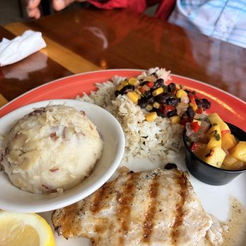 Surf Hut - Seafood Near Me - Destin, Florida
