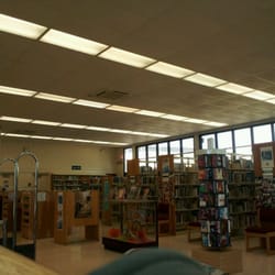 Fort Shafter Library - The main room