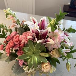 Flower Delivery Dallas - Hello Beautiful Bouquet