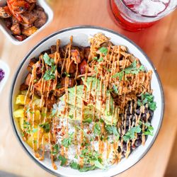 The Hangry Herd - Spicy Cajun Chicken Bowl