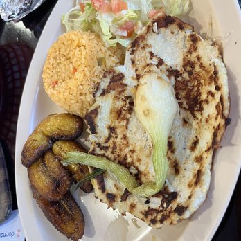 Maya Mex - Pollo a la placha, plantains, rice - Mexican Near Me - Homestead, Florida Maya Mex - Pollo a la placha, plantains, rice - Mexican Near Me - Homestead, Florida