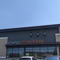 Browns Socialhouse Albany