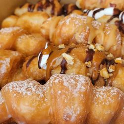 Burney's Sweets & More - IG: The_n.c_foodie