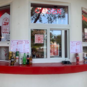 JAM Hot Chicken - Ordering window - Chicken Shop Near Me - Winter Park, Florida JAM Hot Chicken - Ordering window - Chicken Shop Near Me - Winter Park, Florida