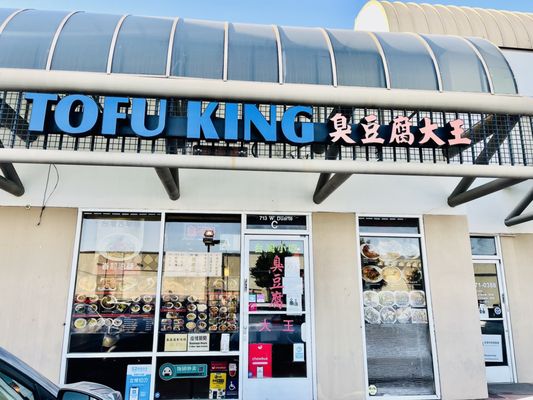 Tofu King by null