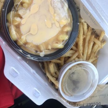 Jaggers - Kids Mac and cheese with fries and a cookie - Salad Near Me - Louisville, Kentucky Jaggers - Kids Mac and cheese with fries and a cookie - Salad Near Me - Louisville, Kentucky