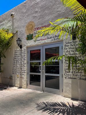 The Café at Books & Books by null