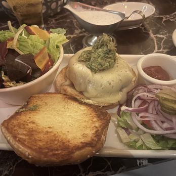 Grand Lux Cafe - Avocado-Chipotle Cheeseburger - Desserts Near Me - Garden City, New York