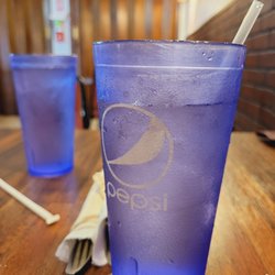 Mickies Restaurant - Big waters on a hot morning.