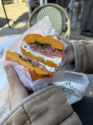 Bagel Pub by null