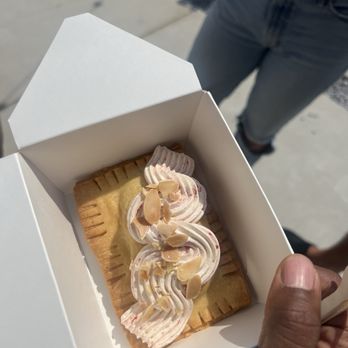 Dropout Bakery & Co - Strawberry dropTart! - Custom Cakes Near Me - Mobile, Alabama
