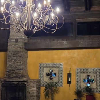 El Encanto - Outside patio decor - Mexican Near Me - Cave Creek, Arizona El Encanto - Outside patio decor - Mexican Near Me - Cave Creek, Arizona