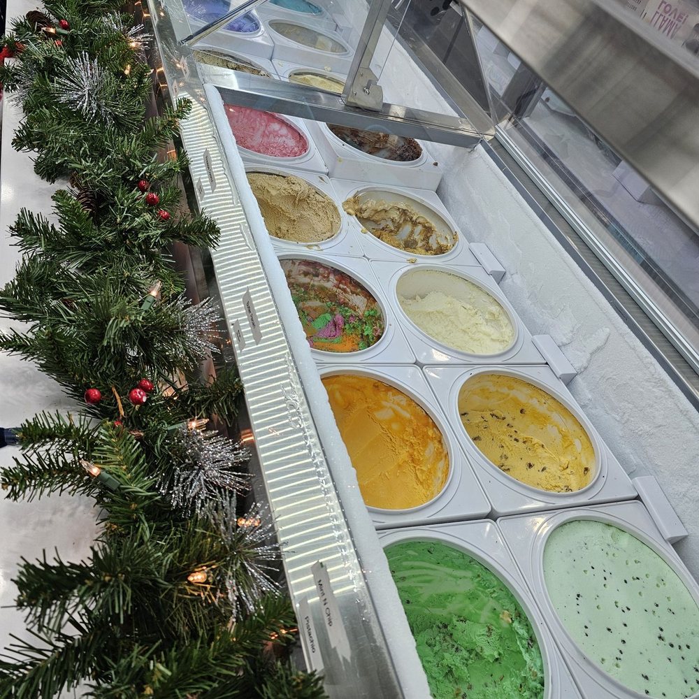 The Dolly Llama - Tasty ice cream selections - Ice Cream & Frozen Yogurt Near Me - Yucaipa, California The Dolly Llama - Tasty ice cream selections - Ice Cream & Frozen Yogurt Near Me - Yucaipa, California