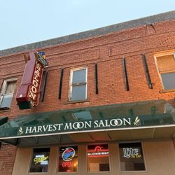 Harvest Moon Saloon - Exterior