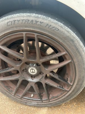 Wheel, Tire, & Wheel Well Detail - Cleaning the wheel wells helps remove dirt and debris from the tires, and prevents the wheels from kicking up dirt onto the rest of the car. Wheel, Tire, & Wheel Well Detail - Cleaning the wheel wells helps remove dirt and debris from the tires, and prevents the wheels from kicking up dirt onto the rest of the car.