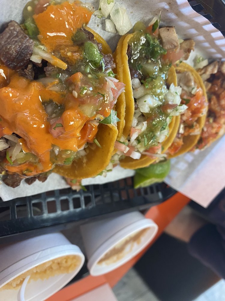 Elsiner Tacos & More