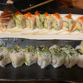 Raiz Kitchen Sushi Bar - California Roll and Rainbow Roll - Sushi Bars Near Me - Chicago, Illinois