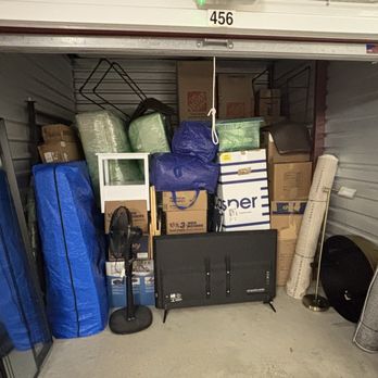 Royal Moving & Storage - Movers Near Me - Austin, Texas