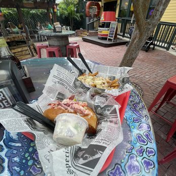 DJ's Clam Shack - Seafood Near Me - St. Augustine, Florida