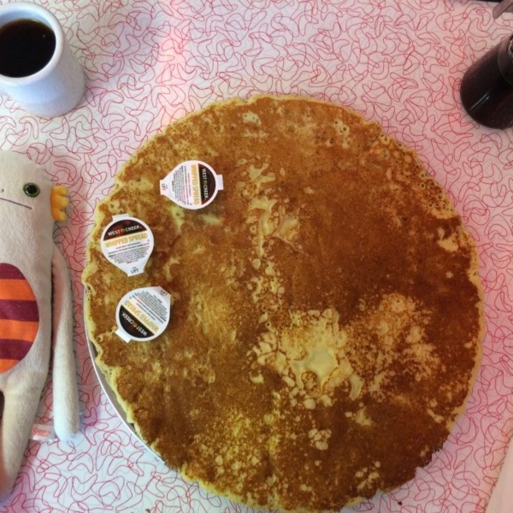Charlie Parkers - Alien with Giant Pancake! - Diners Near Me - Springfield, Illinois Charlie Parkers - Alien with Giant Pancake! - Diners Near Me - Springfield, Illinois