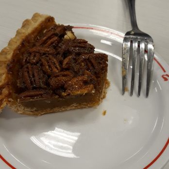 Frisch's Big Boy - A Slice of Pecan Pie - Diners Near Me - Dayton, Ohio