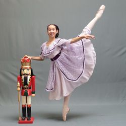 V & T Dance - Friend of Clara