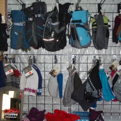 Trailblazers Camping & Outdoor Store - Gear Exchange gloves and hats