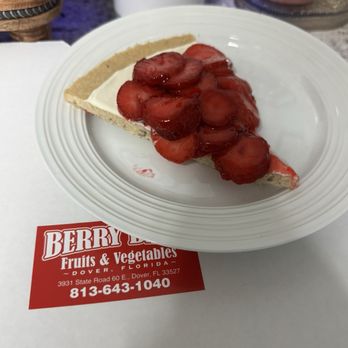 Berry Barn - Strawberry pizza with pecan crust - Fruits & Veggies Near Me - Dover, Florida