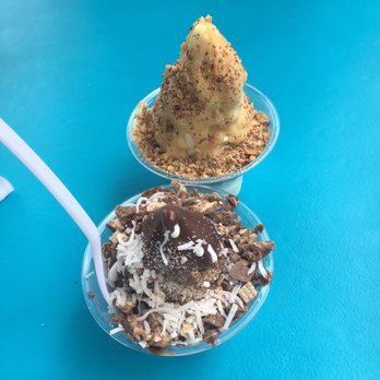 La Diperie - Dark chocolate with kit kat and coconut and maple with toasted hazelnuts - Ice Cream & Frozen Yogurt Near Me - Montreal, Quebec