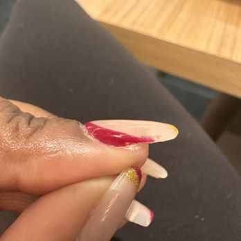 Forever Nails - Poor attention to detail. - Nail Salons Near Me - Honolulu, Hawaii