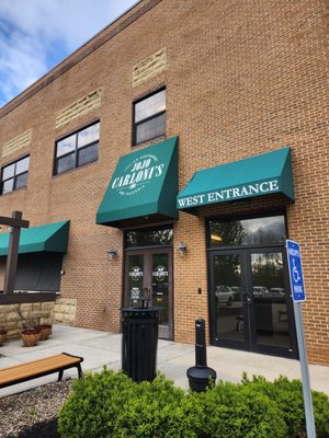 Jo Jo Carloni's Italian Restaurant & Pizzaria by null